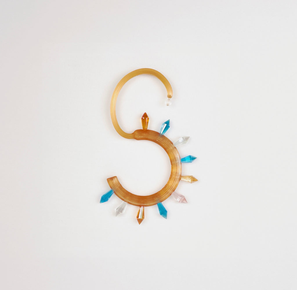 Walrus gold earring