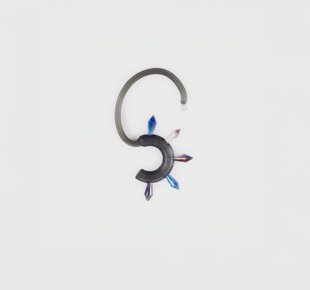 Small seahorse grey earring