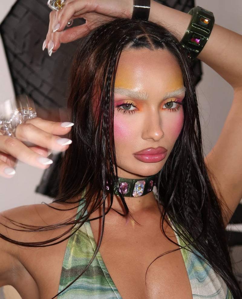 Green & pink choker